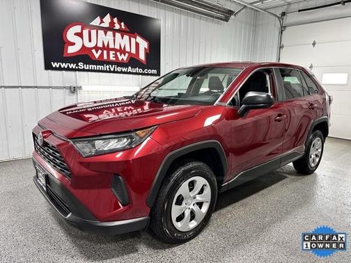 2022 Toyota RAV4 LE