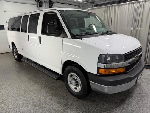 2015 Chevrolet Express 3500 LT