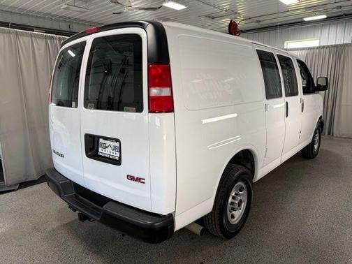 2023 GMC Savana 2500 Work Van