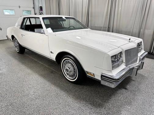 1985 Buick Riviera Base