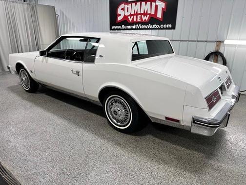 1985 Buick Riviera Base