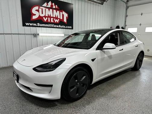2021 Tesla Model 3 Standard Range Plus