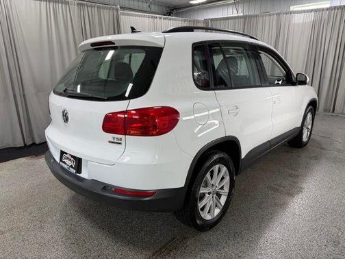 Pure White 2017 Volkswagen Tiguan Limited 2.0T