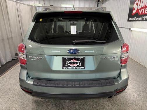 Jasmine Green Metallic 2016 Subaru Forester 2.5i Limited