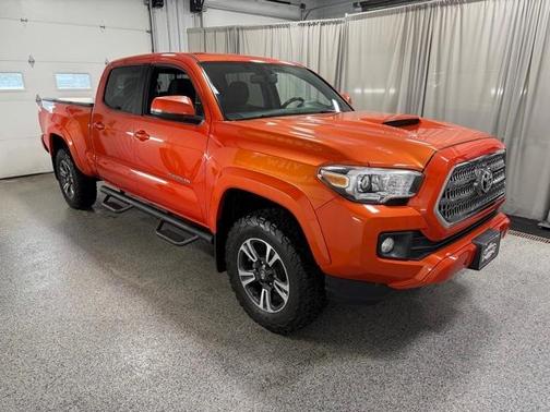 2017 Toyota Tacoma TRD Sport