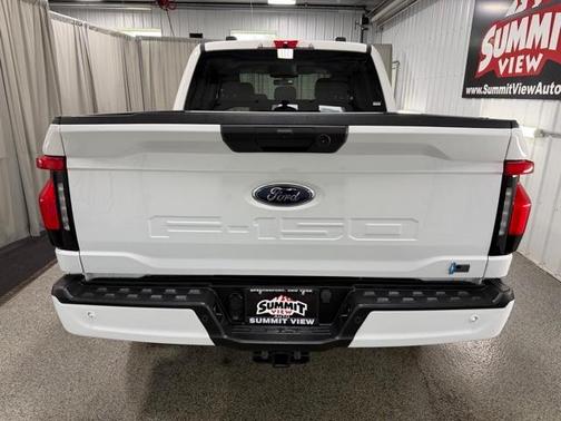 2023 Ford F-150 Lightning XLT