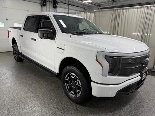 2023 Ford F-150 Lightning XLT