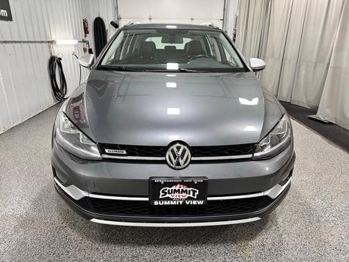 2018 Volkswagen Golf Alltrack TSI SE