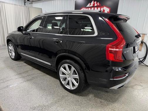 2019 Volvo XC90 T6 Inscription
