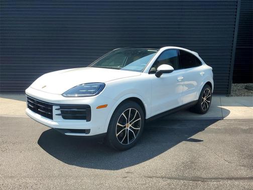 2025 Porsche Cayenne AWD