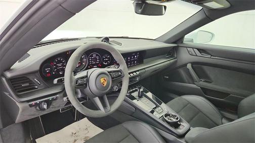 2023 Porsche 911 Carrera GTS