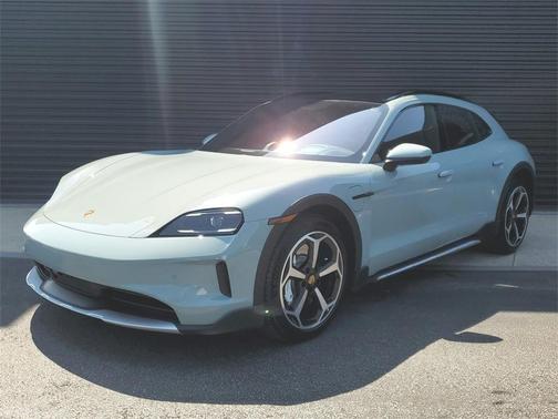 2025 Porsche Taycan 4S