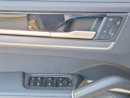 2024 Porsche Cayenne Turbo GT