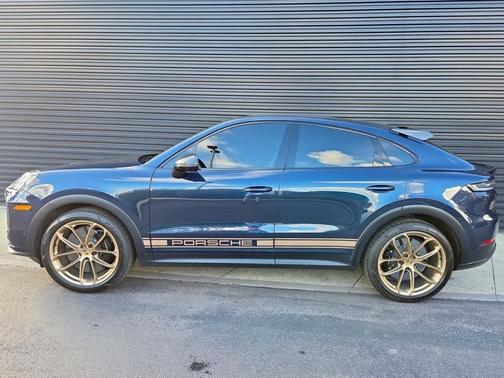 2024 Porsche Cayenne Turbo GT