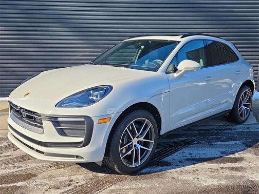 2026 Porsche Macan 