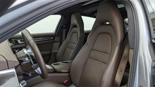2018 Porsche Panamera 4S