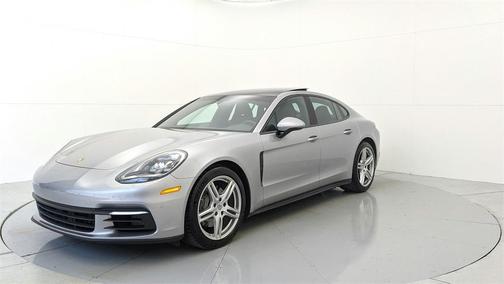 2018 Porsche Panamera 4S