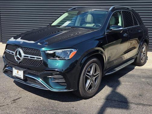 Emerald Green Metallic 2024 Mercedes-Benz GLE 450 4MATIC