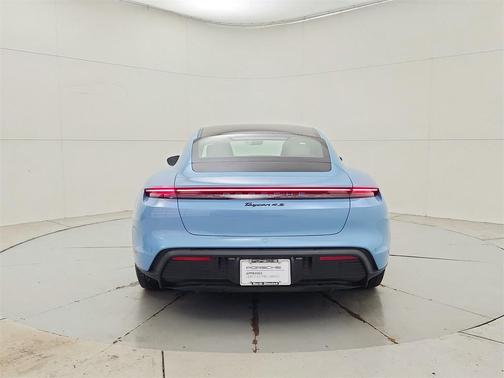 2024 Porsche Taycan 4S