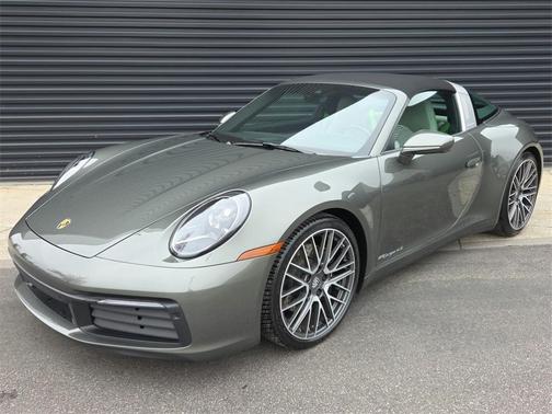 2022 Porsche 911 Targa 4S