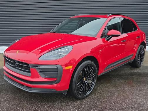 2022 Porsche Macan Base