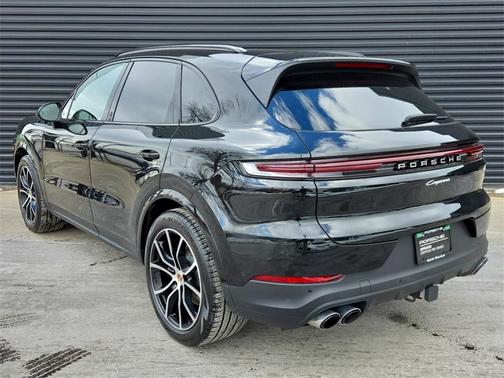 2026 Porsche Cayenne Base