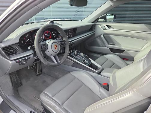 2023 Porsche 911 Carrera S