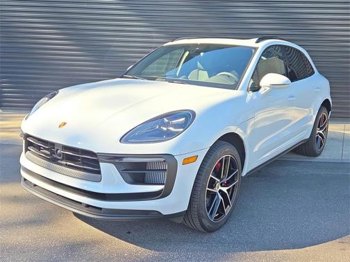 2023 Porsche Macan S