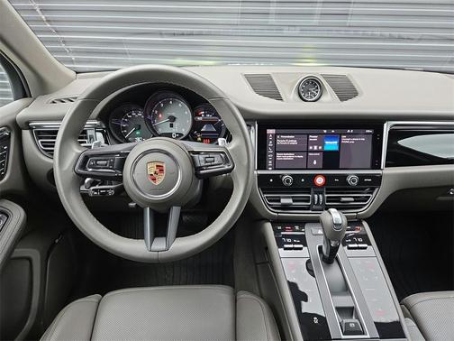 2023 Porsche Macan S