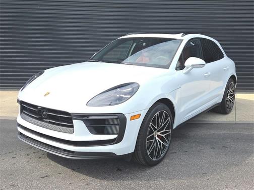 2025 Porsche Macan S