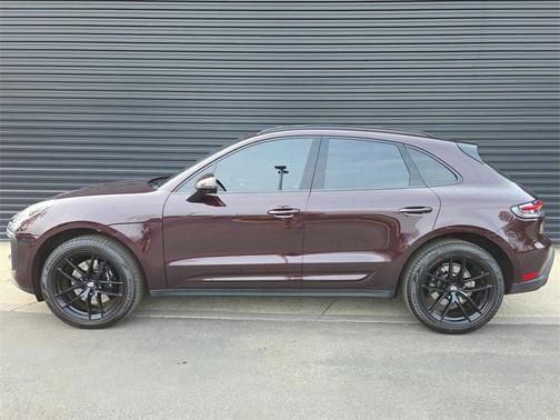 2023 Porsche Macan S