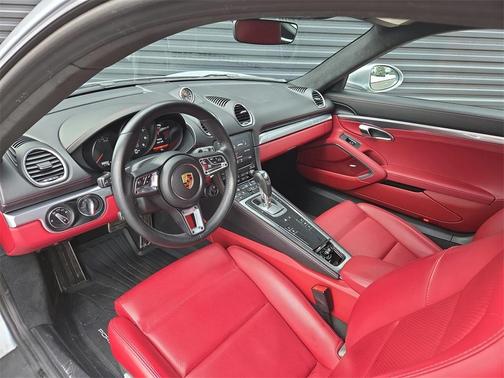 2021 Porsche 718 Cayman GTS 4.0