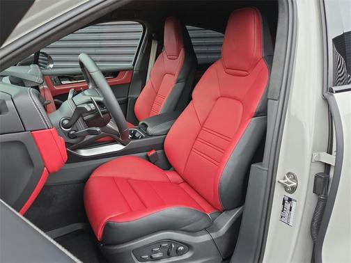 2026 Porsche Cayenne Turbo GT