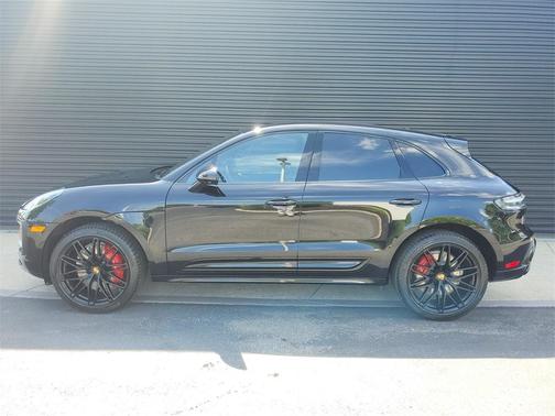 2022 Porsche Macan GTS