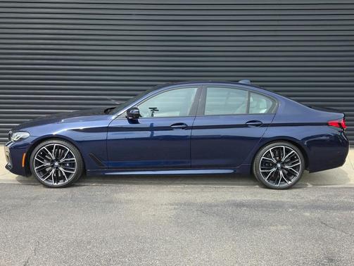 Tanzanite Blue II Metallic 2021 BMW M550 i xDrive