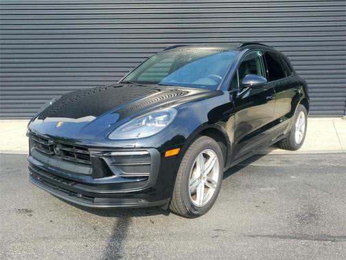 2025 Porsche Macan