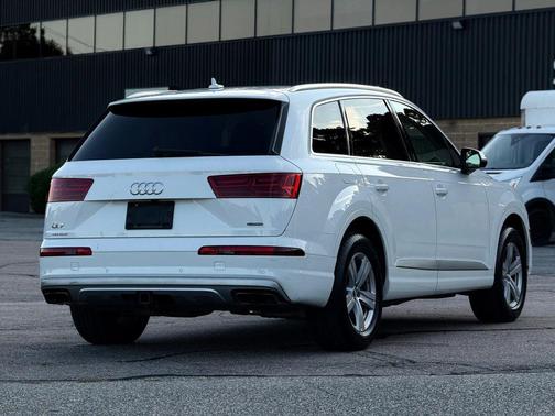 2018 Audi Q7 2.0T Premium