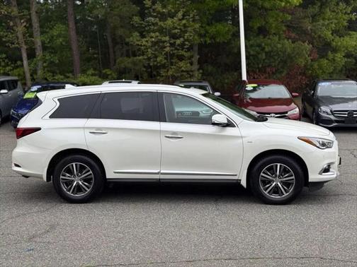2017 INFINITI QX60 Base