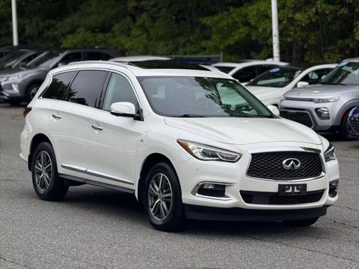 2017 INFINITI QX60 Base