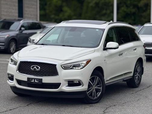2017 INFINITI QX60 Base