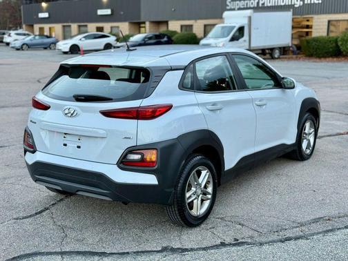 2020 Hyundai KONA SE