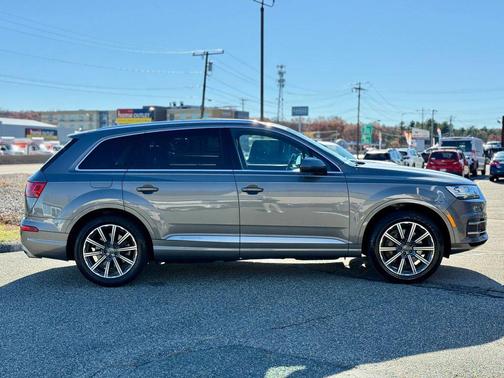 2017 Audi Q7 3.0T Premium