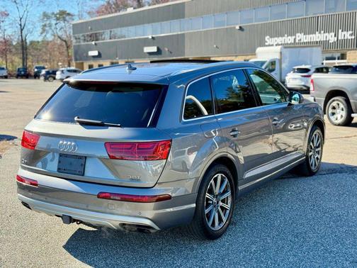 2017 Audi Q7 3.0T Premium