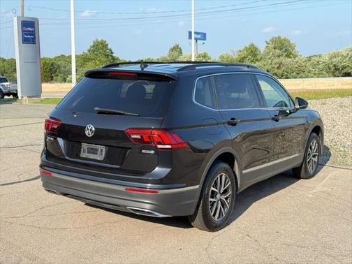 2020 Volkswagen Tiguan 2.0T SE 4MOTION