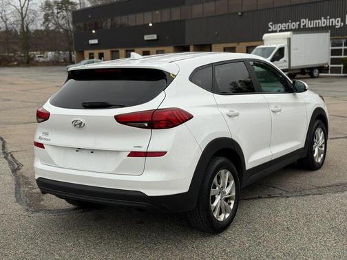 2019 Hyundai TUCSON SE