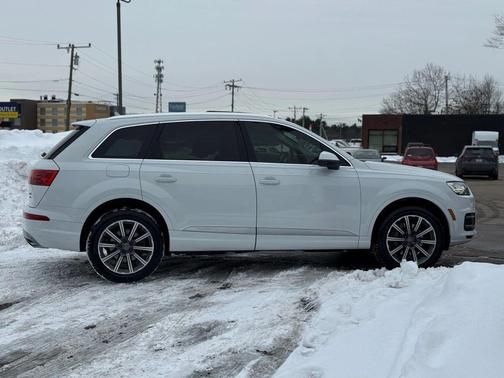 2017 Audi Q7 3.0T Premium