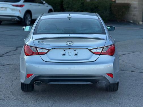 2014 Hyundai SONATA SE