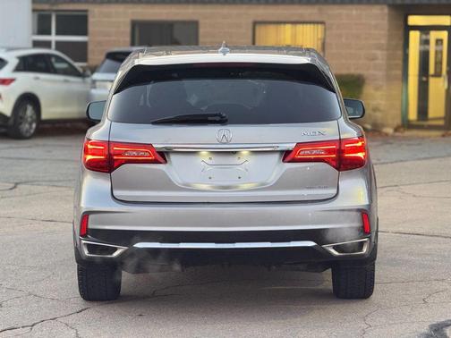 2017 Acura MDX 3.5L w/Technology Package