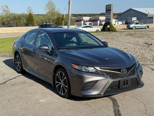 Predawn Gray Mica 2018 Toyota Camry SE