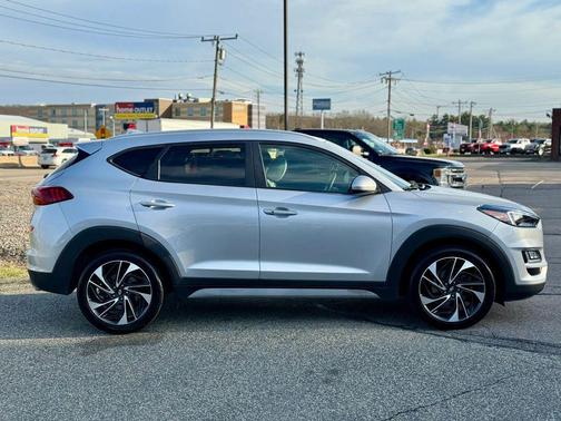 Molten Silver 2019 Hyundai TUCSON Sport
